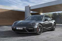 Porsche panamera: porsche, ki bo tudi slovenskim menedžerjem vzbujal slo po ovinkih