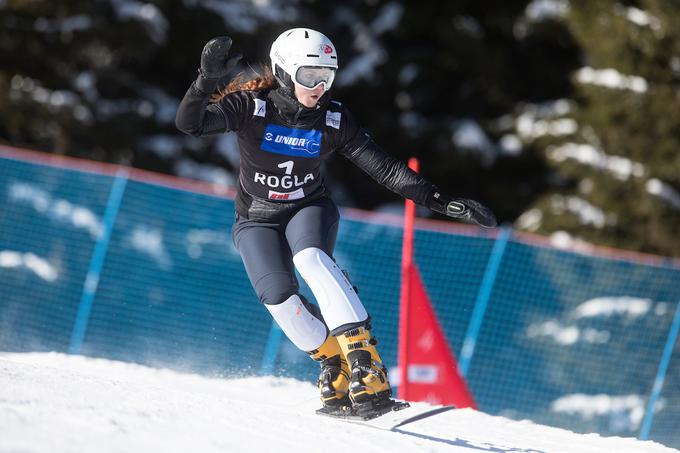 Kotnikova se veseli tekme na domači Rogli (19. 1.), ki je slovenskim deskarjem tako domača kot dnevna soba. | Foto: Sportida