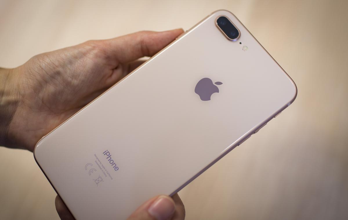 iPhone 8 Plus, pametni telefon, iPhone | Foto Bojan Puhek