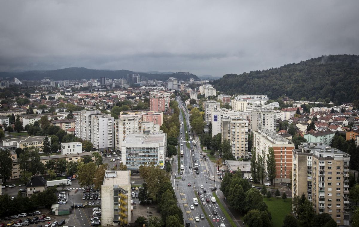 Ogled in predstavitev najvišje stanovanjske stolpnice v Sloveniji. Spektra celovški dvori aleja ljubljanski grad stanovanje stanovanja šiška | Računsko sodišče je od vlade in ministrstva zahtevalo predložitev odzivnega poročila in jima podalo priporočila za izboljšanje poslovanja. | Foto Bojan Puhek