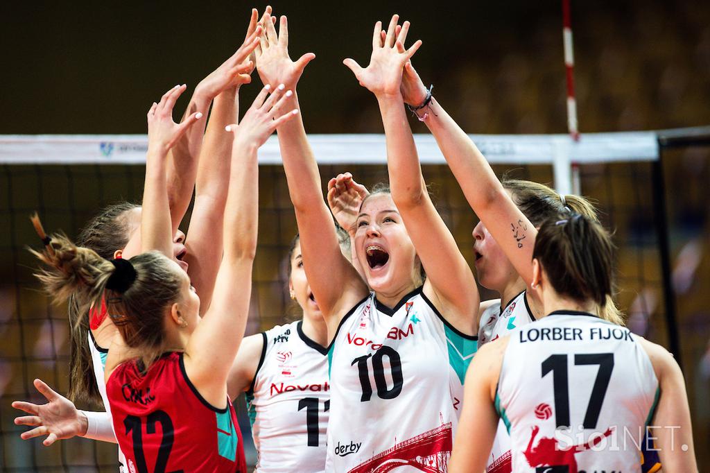 Nova KBM Maribor : Calcit Volley finale pokal Slovenije