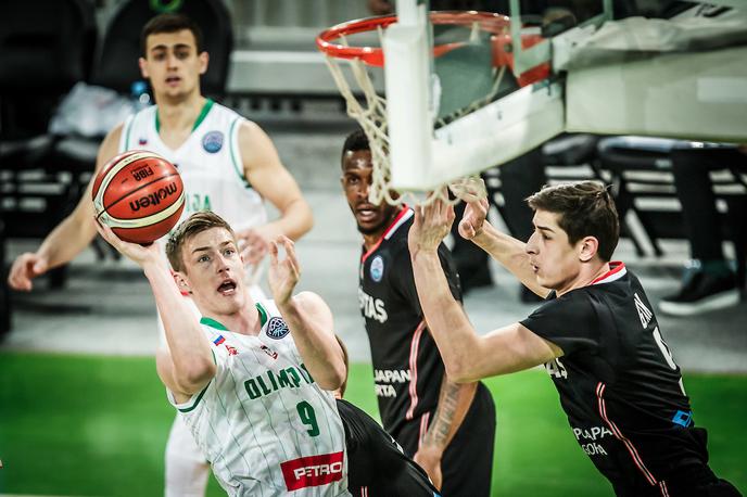 Petrol Olimpija Bešiktaš | Luka Šamanić je bil z 19 točkami svetla izjema v moštvu Olimpije. | Foto Vid Ponikvar