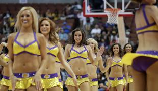 Laker Girls in skupina slovenskih mladeničev #foto