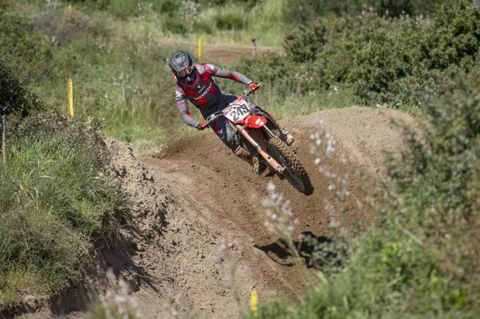 Tim Gajser na sipinah zahodne Sardinije. | Foto: Honda Racing/ShotbyBavo