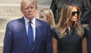 Melania je spremenila predporočno pogodbo s Trumpom