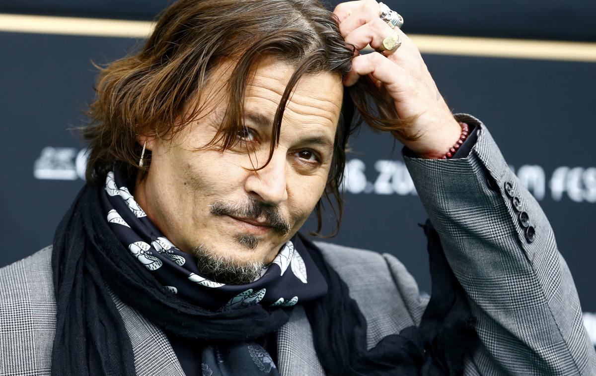 Johnny Depp | Vlomilec si je v domovanju Johnnyja Deppa v Los Angelesu privoščil prho in si postregel z alkoholom. | Foto Reuters