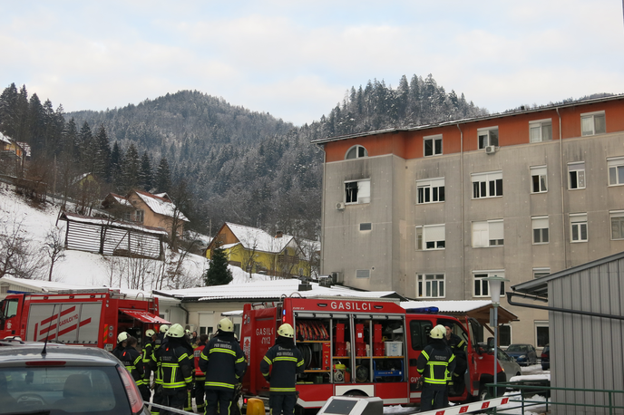 požar Jesenice, bolnišnica | Foto STA