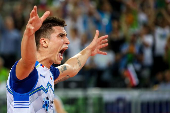 Slovenija Rusija odbojka | Klemen Čebulj je na zadnjih dveh tekmah tega EuroVolleyja pokazal, da je ujel pravo formo in ga je tako rekoč nemogoče zaustaviti. | Foto Matic Klanšek Velej/Sportida