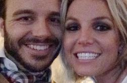 Britney Spears s selfiejem potrdila novega fanta