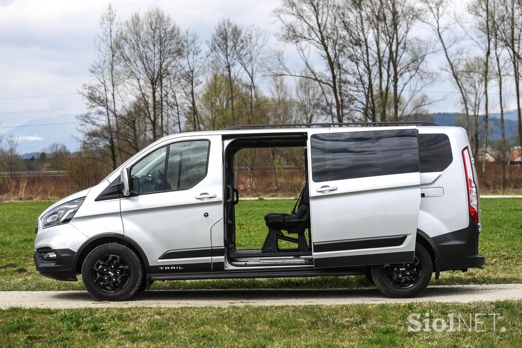 Ford transit custom trail