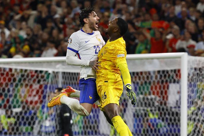 Francija Euro 2024 | Theo Hernandez je v peti seriji potrdil napredovanje Francije. | Foto Reuters