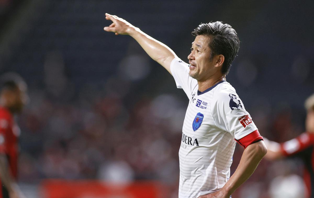 Kazuyoshi Miura | Kazuyoshi Miura je pri 53. zaigral med japonsko elito. | Foto Reuters