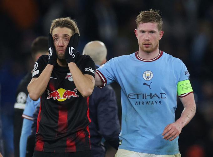 Kevin Kampl v torek ni mogel verjeti, kaj se je zgodilo njegovi ekipi. | Foto: Reuters