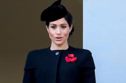 Zakaj Meghan Markle na slovesnosti ni stala ob kraljici?