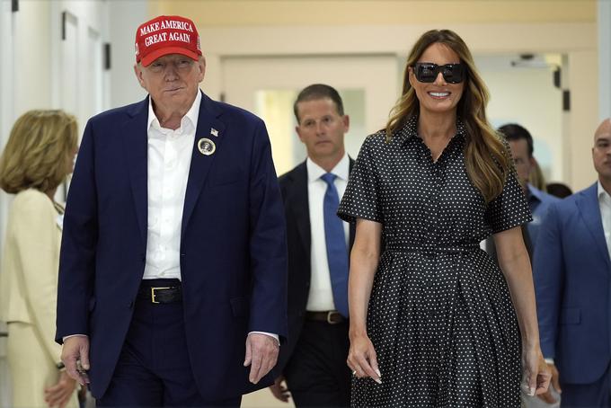 Donald Trump in Melania Trump na volišču v Palm Beachu | Foto: Guliverimage