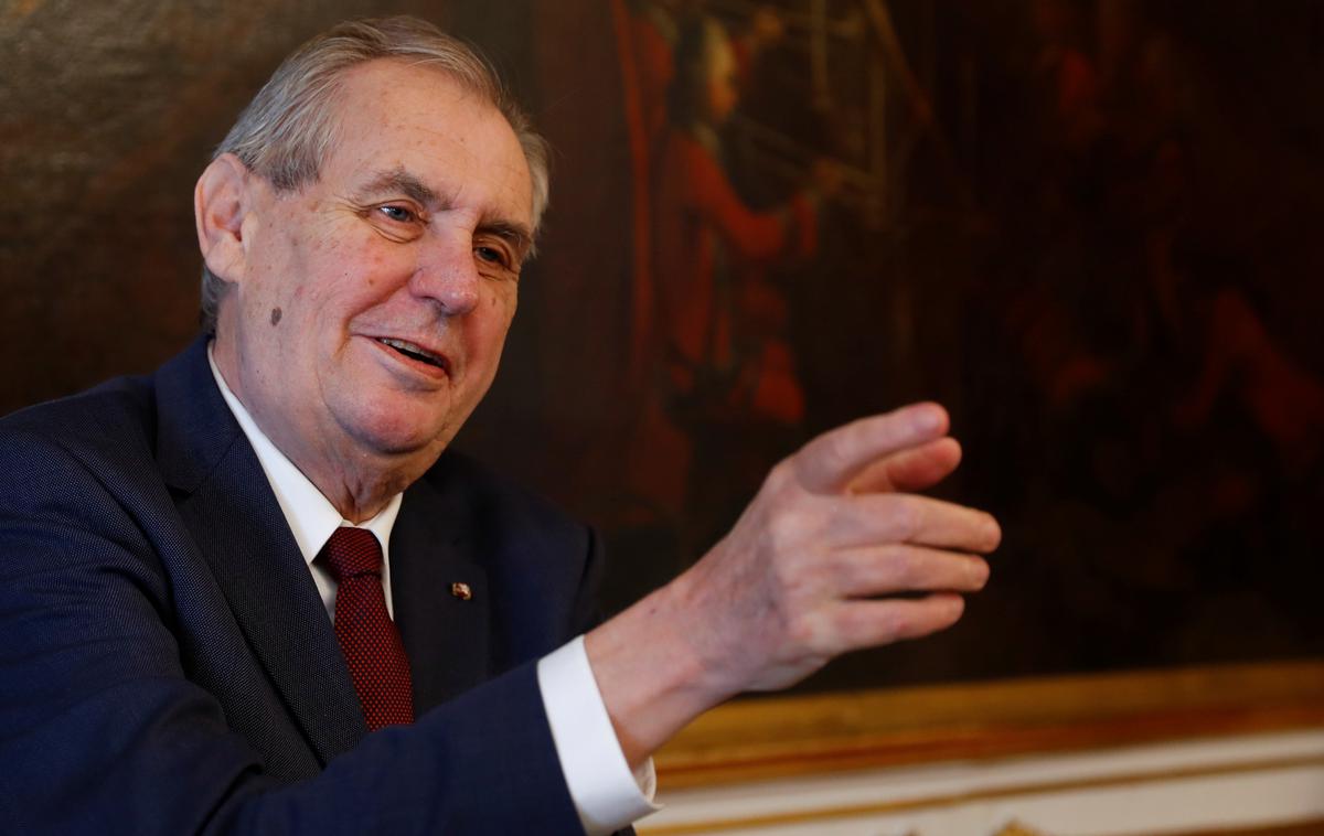 Miloš Zeman | Miloš Zeman je napovedal, da bo mandat za sestavo vlade najprej podelil najmočnejši posamezni stranki, tudi če bo katero od zavezništev skupaj prejelo več glasov. | Foto Reuters