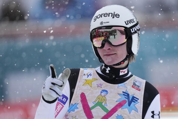 Domen Prevc je osrečil slovenske ljubitelje smučarskih poletov s tretjim mestom na Kulmu.
 | Foto: Guliverimage/Vladimir Fedorenko