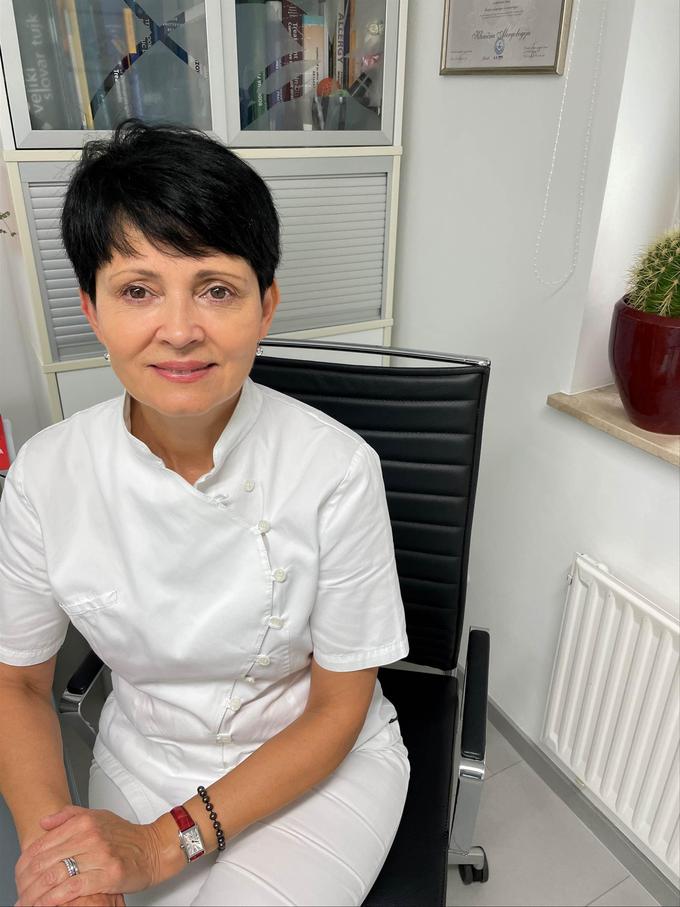 Maja Kalač Pandurović, dr. med., spec. dermatovenerologije: "Priporočamo uporabo krem, ki krepijo kožno bariero in kožo navlažijo, vsebujejo kombinacijo pomirjujočih aktivnih sestavin za zmanjševanje vzdraženosti kožnih živčnih vlaken in uravnavajo biološke mehanizme, odgovorne za netoleranco." | Foto: 