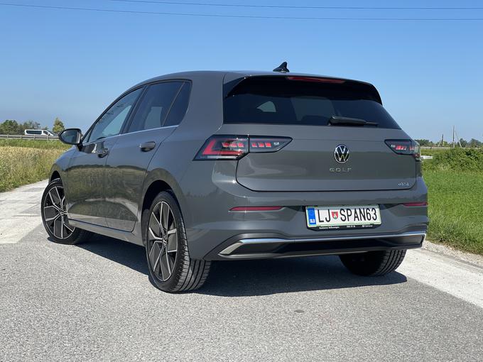 Volkswagen golfu je lani s prenovo prodaja v Evropi poskočila za več kot 17 odstotkov. | Foto: Gregor Pavšič