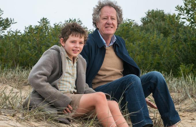 Finn Little in Geoffrey Rush. | Foto: promocijsko gradivo