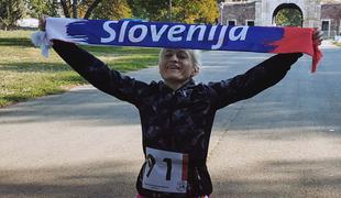 Ultramaratonka, ki je prehitela tudi vse moške in postavila slovenski rekord