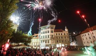 Neverjetni prizori v središču Ljubljane! Green Dragons so si dali duška! #video