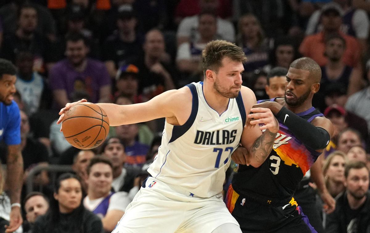 Dallas Mavericks Phoenix Luka Dončić | Luka Dončić je dosegel kar 45 točk. | Foto Reuters