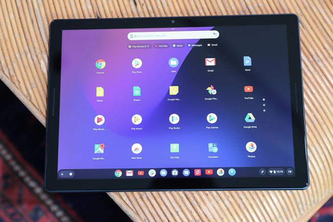 Na Googlovo odločitvi o opustitvi nadaljnjega razvoja tablic Pixel Slate je najbrž vplivalo spoznanje, da bodo le stežka tekmovali s tekmeci, ki so s svojimi tablicami veliko bolj prepričljivi. | Foto: Reuters