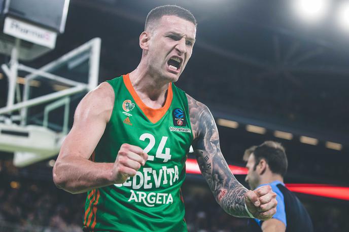 Cedevita Olimpija : Turk Telekom, EuroCup, Alen Omić | Alen Omić je dosegel dvojnega dvojčka: 15 točk in kar 16 skokov. | Foto Grega Valančič/Sportida