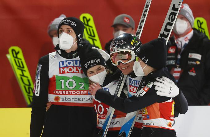 Anže Lanišek je bil izvrsten tudi na tekmi mešanih ekip, na kateri je imel najboljši dosežek med vsemi. | Foto: Reuters