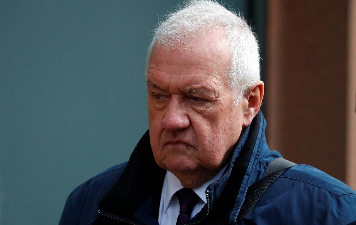 David Duckenfield Hillsborough 1989 | Upokojeni policist David Duckenfield je obtožen vpletenosti v smrt 95 navijačev Liverpoola v tragediji na štadionu Hillsborough. | Foto Reuters