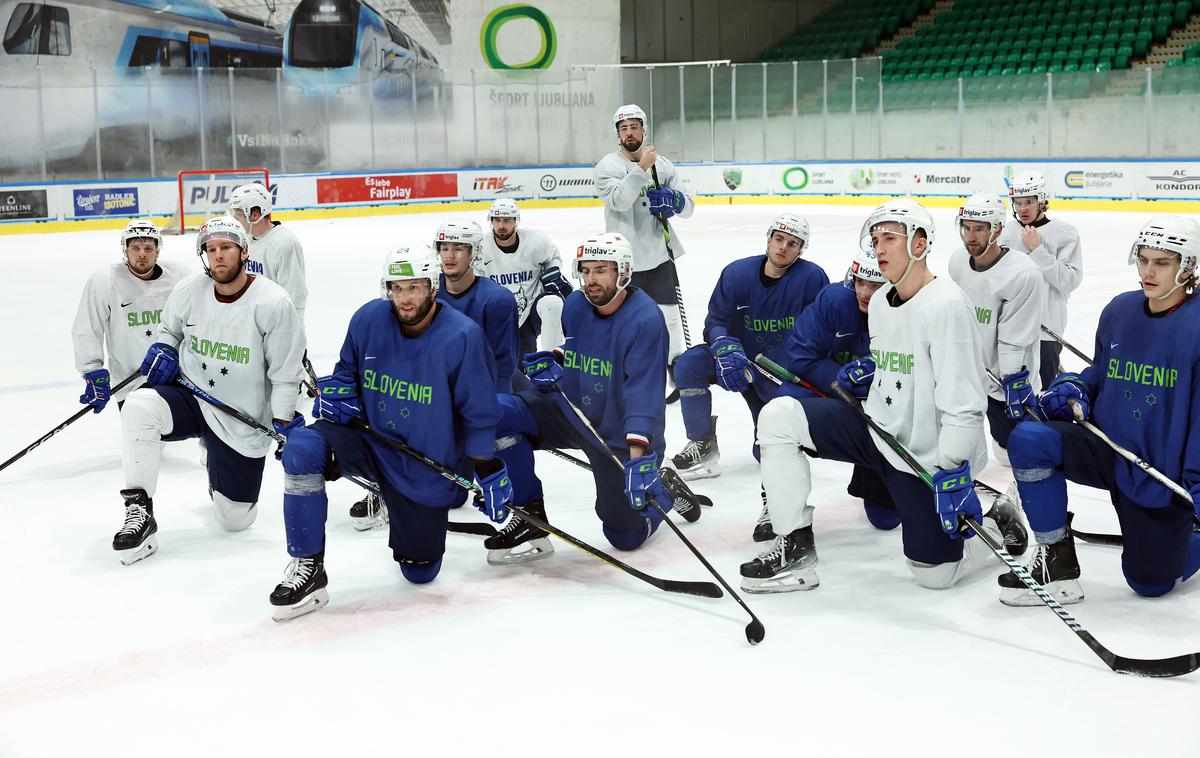 slovenska hokejska reprezentanca | Slovenska hokejska reprezentanca je v Tivoliju začela priprave na svetovno prvenstvo, ki ga bo od 28. aprila do 4. maja gostil Bolzano. | Foto www.alesfevzer.com