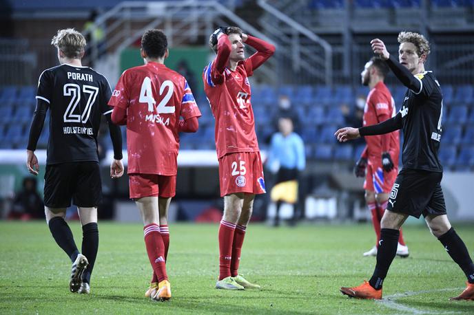 Kiel bayern Munchen | Bavarci so se od branjenja pokalne lovorike poslovili že v 1/16-finala. | Foto Guliverimage