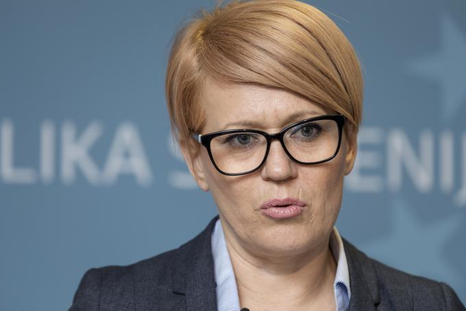 Aleksandra Pivec, ministrica za kmetijstvo | Foto: STA ,