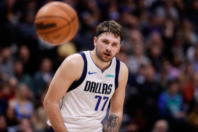 Luka Dončić v decembru v ligi NBA v povprečju dosega na tekmo kar 35 točk. | Foto: Reuters