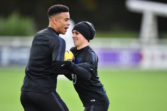 Phil Foden, Mason Greenwood | Phil Foden in Mason Greenwod na treningu angleške reprezentance. Danes jima prav gotovo ni do smeha.  | Foto Getty Images