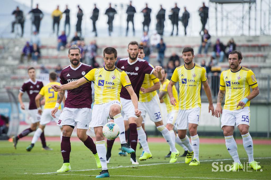 NK Triglav, NK Maribor, prva liga Telekom Slovenije