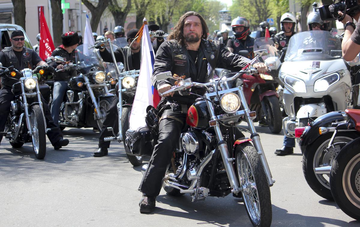 Aleksander Zaldostanov | Vodja in ustanovitelj Nočnih volkov je nekdanji kirurg Aleksander Zaldostanov. Nad motorji se je navdušil, ko je sredi osemdesetih let preteklega stoletja živel v Berlinu. | Foto Guliverimage