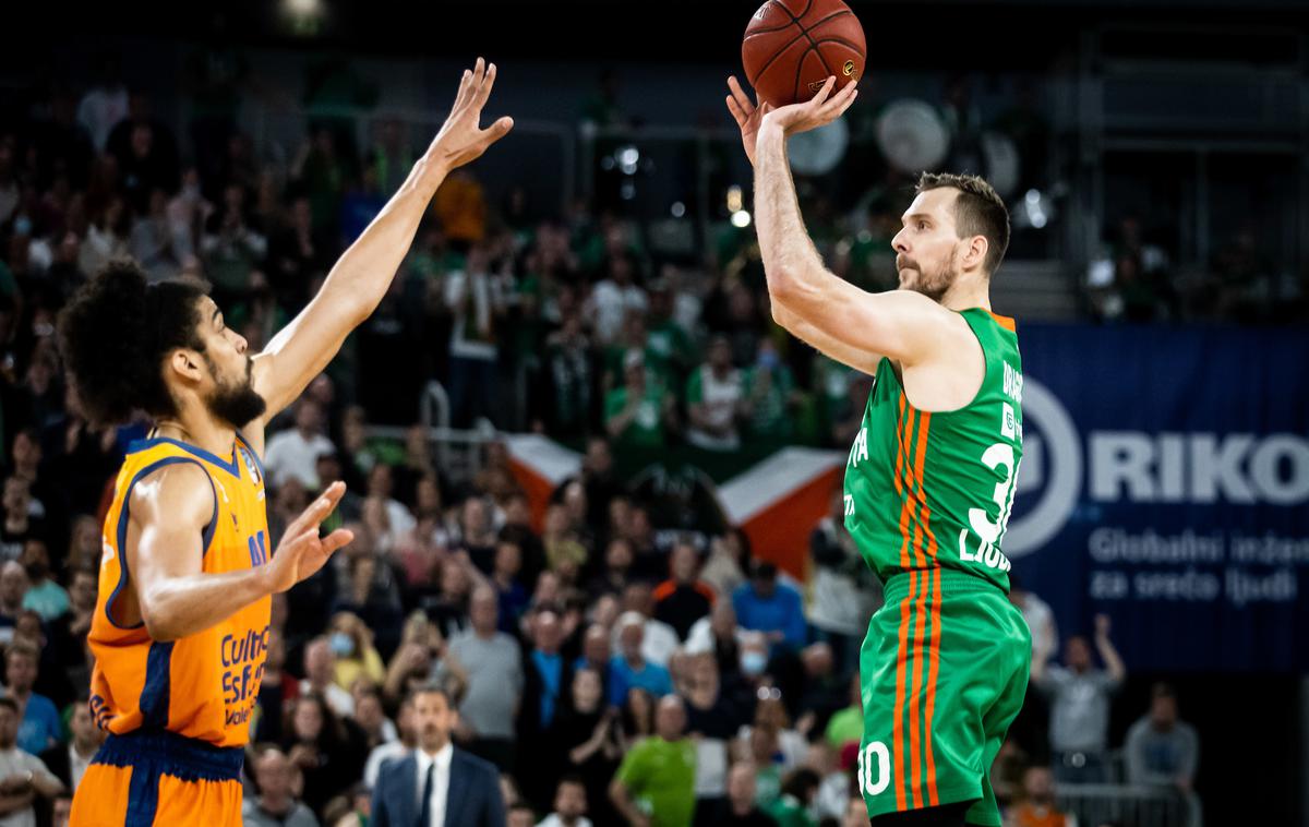 Cedevita Olimpija Valencia | Zoran Dragić je dosegel dvojnega dvojčka. | Foto Vid Ponikvar/Sportida