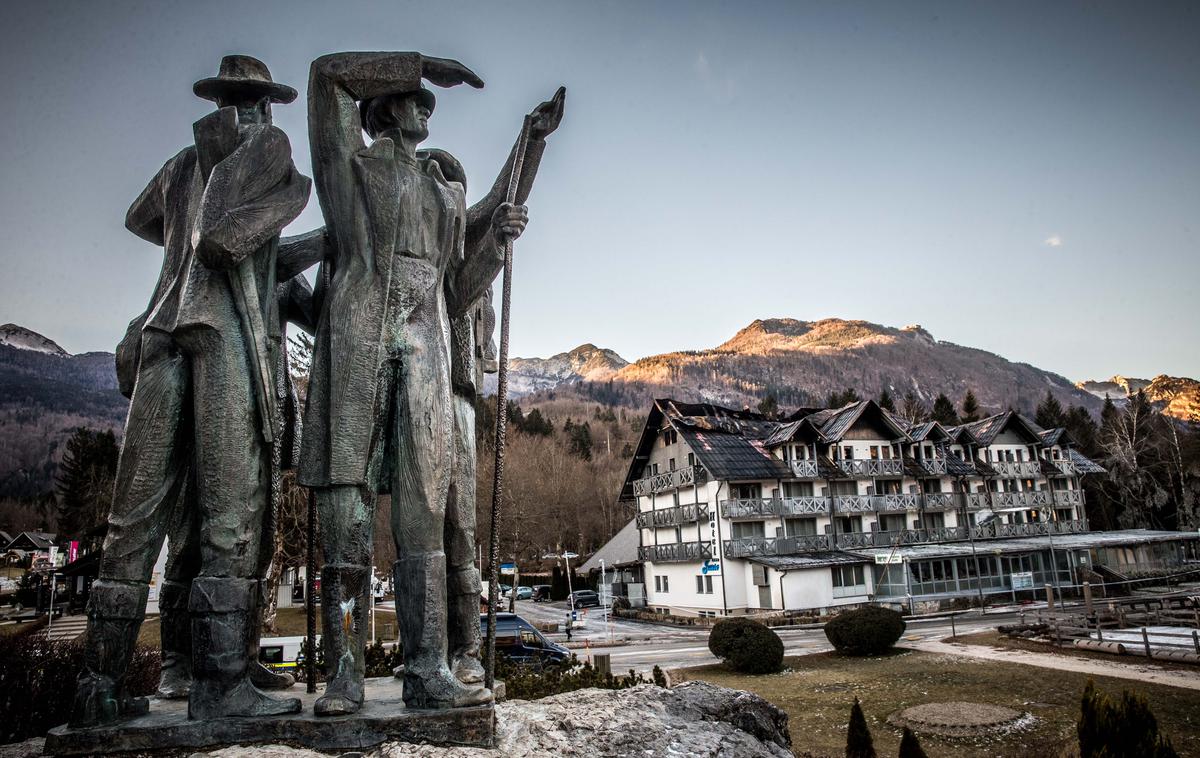 Bohinj hotel jezero | Foto Vid Ponikvar