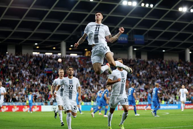 Stožice bodo v ponedeljek na tekmi med Slovenijo in Kazahstana polne do zadnjega kotička. Kekova četa v kvalifikacijah za Euro 2024 doma še ni izgubila. Če bo tako ostalo tudi v ponedeljek, si bo zagotovila vstopnico za evropsko prvenstvo. Prvo po več kot dveh desetletjih! | Foto: www.alesfevzer.com