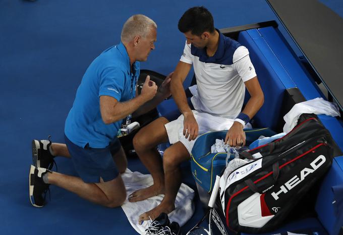 Novak Đoković je pred leti vse do zadnjega prelagal operacijo komolca. | Foto: Guliverimage/Vladimir Fedorenko