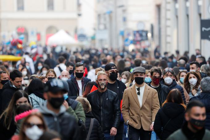 Smrtonosni patogen, kot je bolezen X, je po besedah ​​Adalje verjetno respiratorni virus, ki bi lahko že krožil med živalskimi vrstami, a se še ne more prenesti na ljudi.  | Foto: Reuters