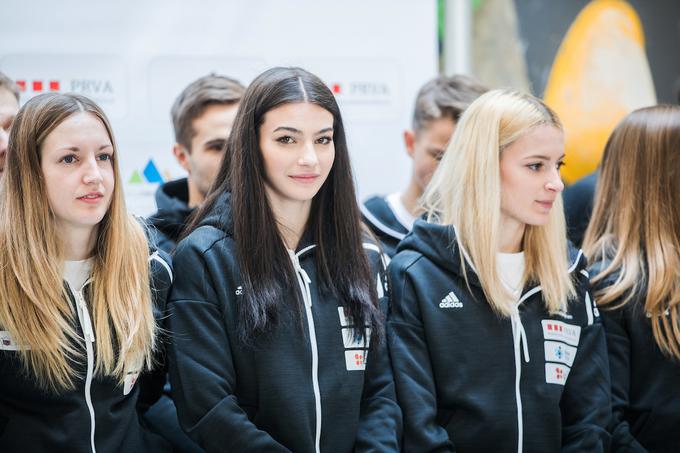 Katja Kadić (levo) je bila v polfinalu 12., Lučka Rakovec (na sredini) pa 16. | Foto: Peter Podobnik/Sportida