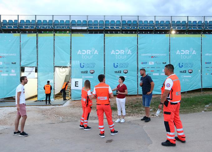 V nedeljo je v Zadru zavladal nemir. | Foto: Reuters