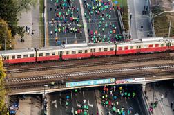 Ali bodo tekači in navijači na ljubljanskem maratonu na boljšem, če ta postane zlat?