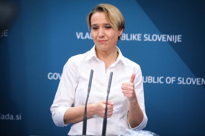 državna sekretarka na ministrstvu za zdravje Tina Bregant  | Foto: STA ,