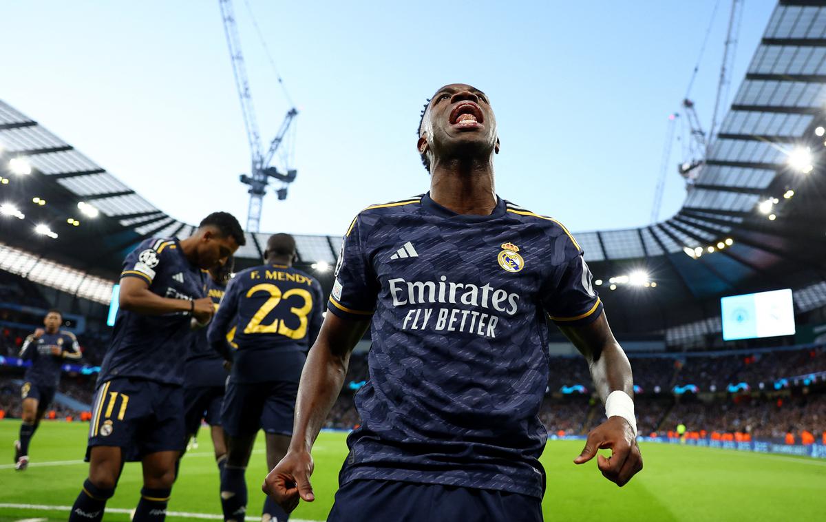 Real Madrid  Vinicius Junior | Takole se je po golu Rodryga vodstva Reala Madrida z 1:0 veselil Vinicius Junior. | Foto Reuters