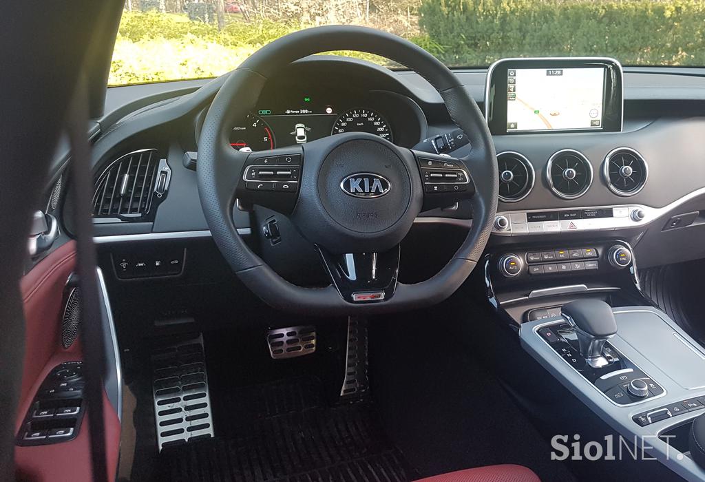 kia stinger