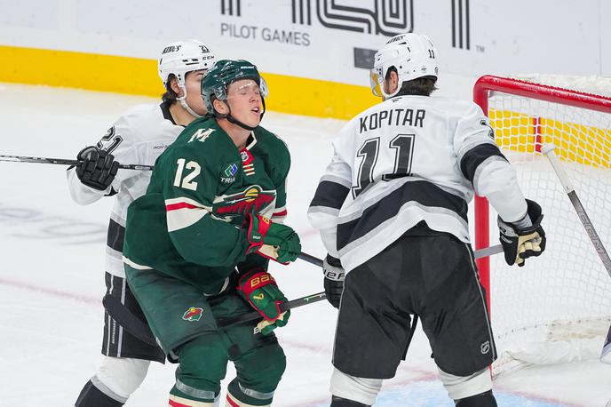 Los Angeles Kings, Anže Kopitar | Anže Kopitar in druščina so se pri Minnesota Wild znašli v zaostanku, nato pa v drugem delu tekme petkrat zadeli in vknjižili zanesljivo zmago. | Foto Reuters